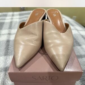 Sarto heal mules tan size W 8